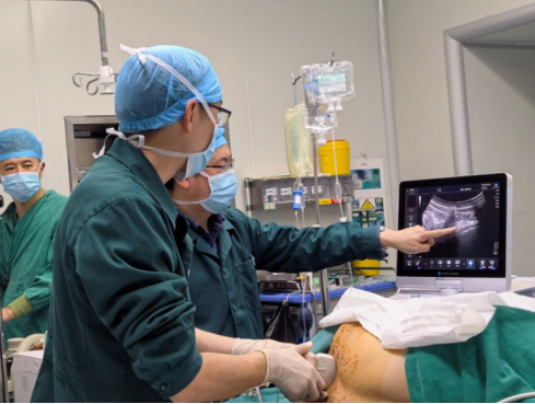 Tubeless VATS — lung surgery without a breathing tube.